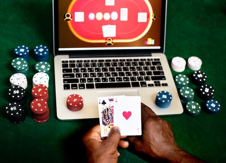 Platform qq998 menyediakan permainan dealer langsung dan sportsbook